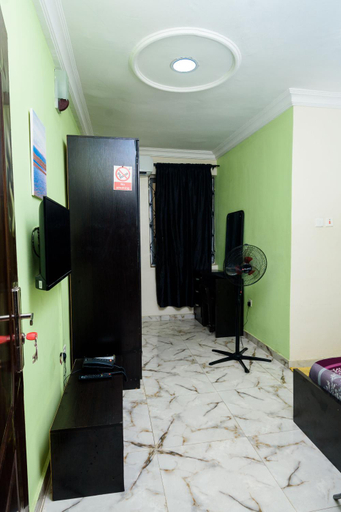 Others 5, D'Tavern Apartment, IbadanNorth-West