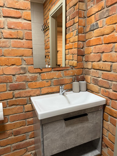 Bathroom 3, Atostogu bustas, Ukmergės