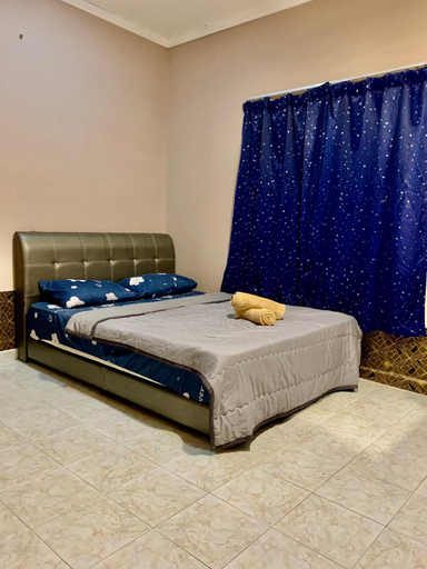 Bedroom 2, Raj, Alor Gajah