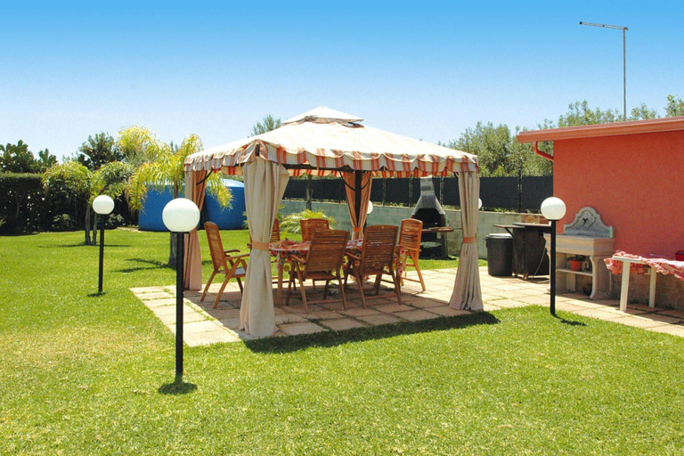 Others 5, Holiday Home Floridia with Pool near Beach, Syracuse