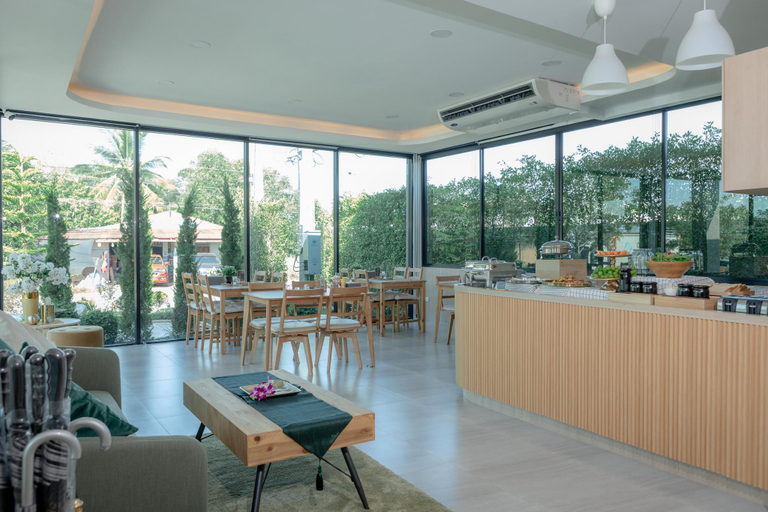 Food & Drinks 5, Anant Pura Resort, Bung Khong Long