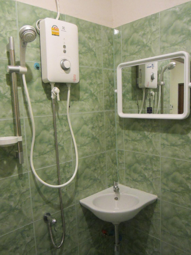 Bathroom 5, Stay Hostel, Wattana