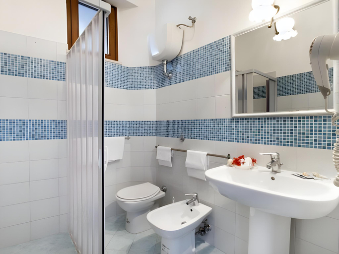 Bathroom, Settimo Cielo, Napoli