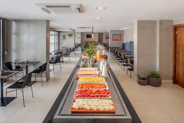 Food & Drinks 5, Intercity Curitiba Centro Civico, Curitiba