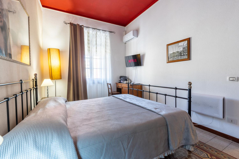 Others 2, Corso 151, Olbia-Tempio