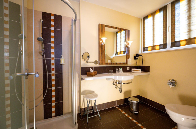 Bathroom 4, Hotel Sonnenhof, Merzig-Wadern