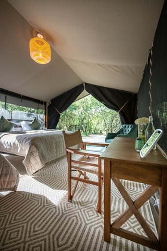 Others 5, Olkinyei Mara Tented Camp, Narok West