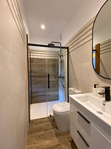 Bathroom 3, Villa vue mer a 300m du centre-ville de Porto-Vecchio, Corse-du-Sud