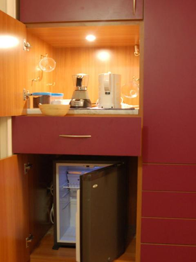 Others 2, MiCasaTuCasa, Napoli