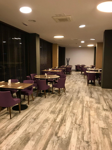 Food & Drinks 5, Lux Divina, Brasov