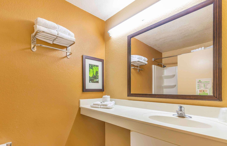 Bathroom 4, Extended Stay America Suites Fort Lauderdale Tamarac, Broward