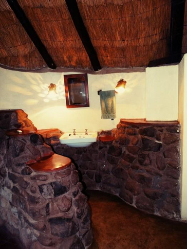 Others, Bushfront Lodge, Livingstone