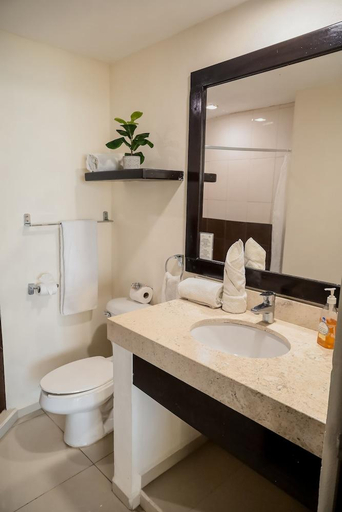 Bathroom 4, Hotel Bogavante, Cihuatlán