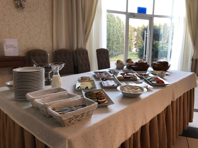 Food & Drinks 4, Hotel Malwa, Ostrów Wielkopolski