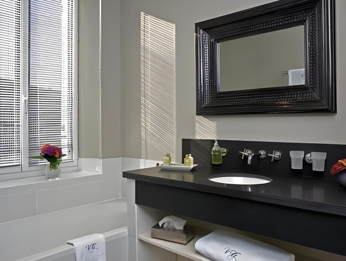Bathroom, Anchor Cannes Riviera - New Opening, Alpes-Maritimes