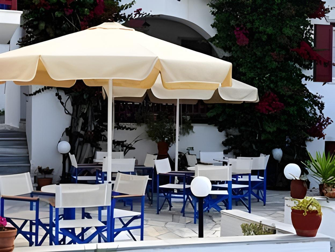 Food & Drinks 5, Akrogiali Hotel, South Aegean