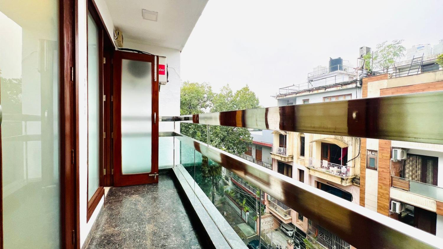Balcony/terrace 3, Olive Service Apartments - Green Park, Delhi