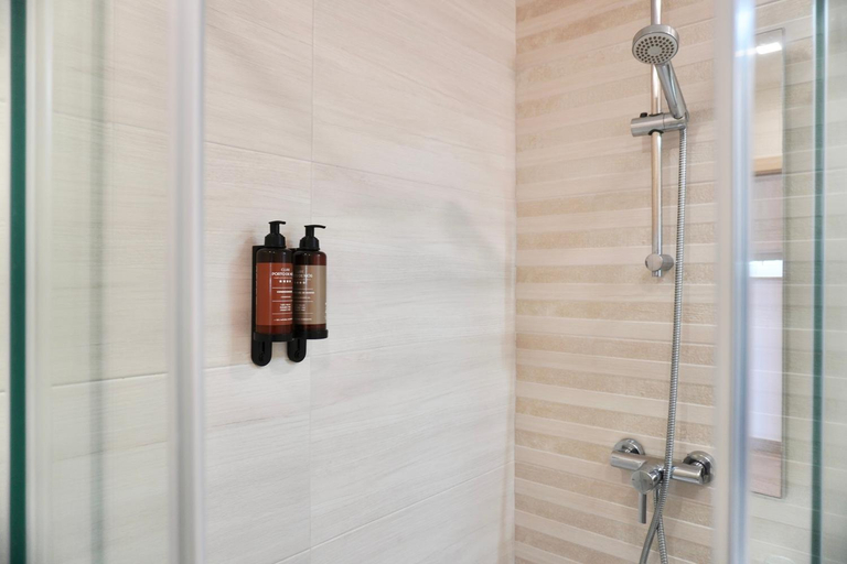 Bathroom 4, Clube Porto Mos - Sunplace Hotels & Beach Resort, Lagos