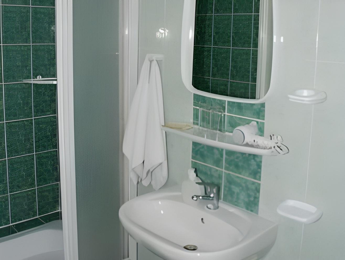 Bathroom 3, Hotel Alicja, Łódź