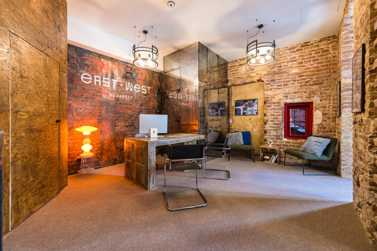 Public Area 3, East-West Boutique Hotel Budapest, Budapesti
