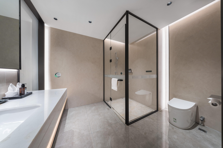 Bathroom 4, Grand Madison Hotel Xiangyang Hexin Outlets, Xiangfan