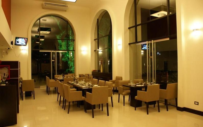Food & Drinks 5, Hotel de Campo Colon Resort and Spa, La Capital