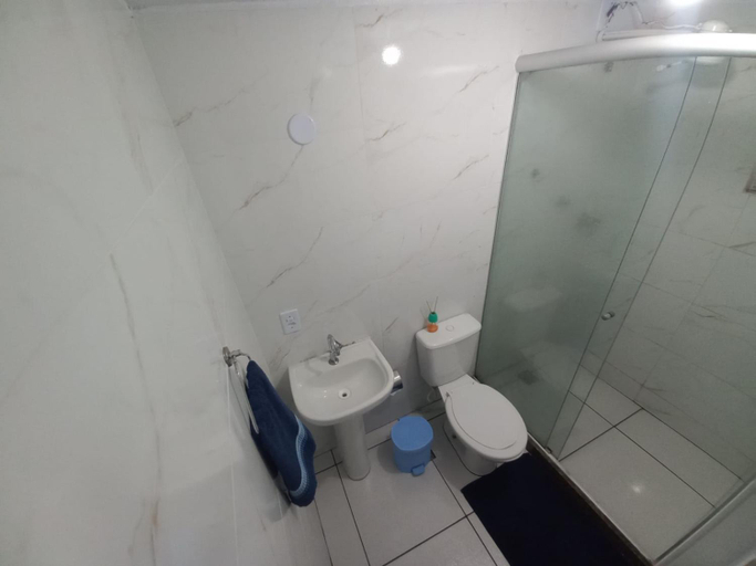 Bathroom 3, Hostel e Pousada Blue Lagoon, Angra dos Reis