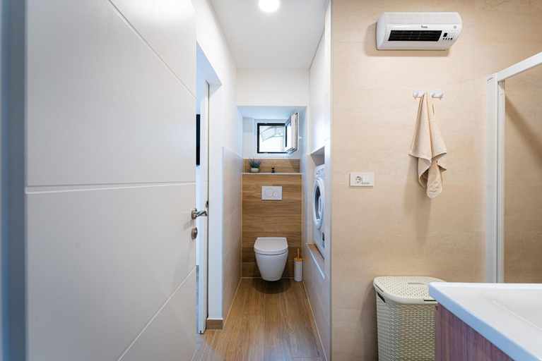 Bathroom 3, Luna in Medulin - Istrien, Medulin