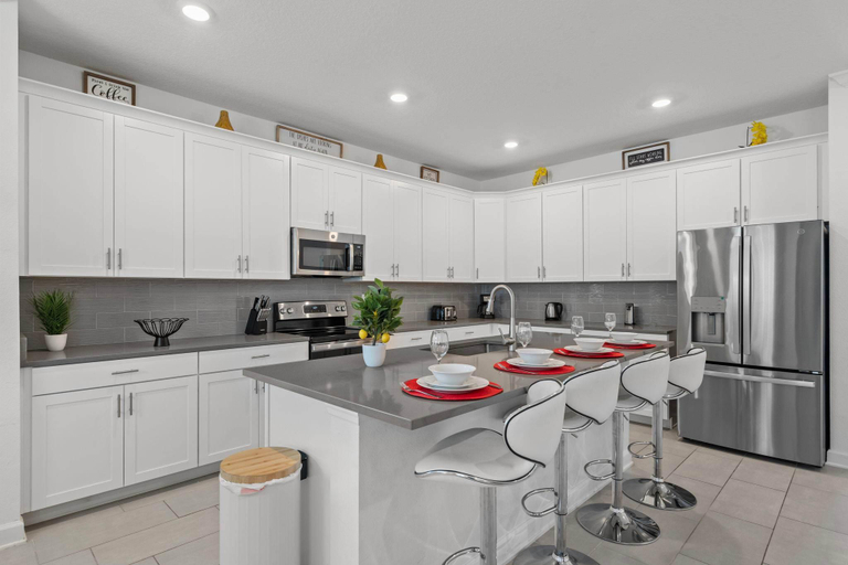 2, Fully Themed 6bed Fantasy Escape Near Disney, Osceola