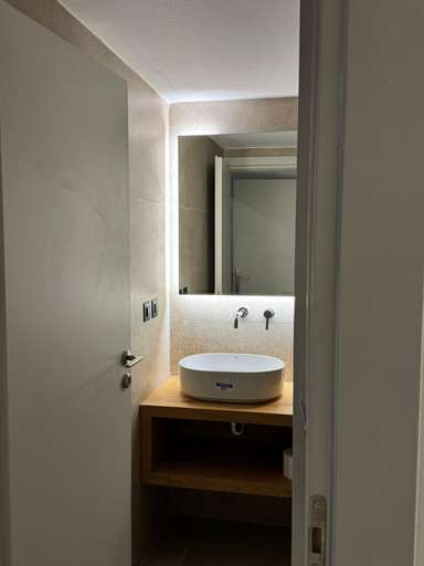 Bathroom 4, Moonlight Hotel, South Aegean