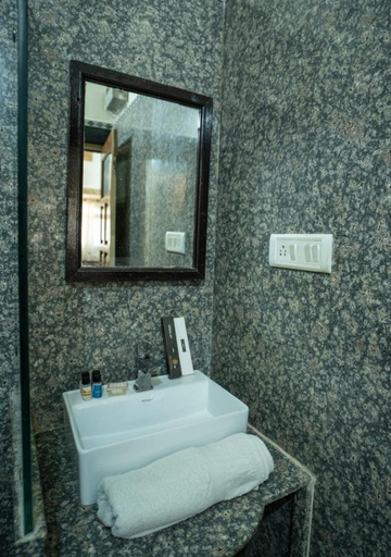 Bathroom 3, Guesthouse Tofu- Fort View, Jaisalmer