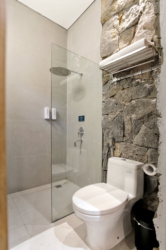 Bathroom 5, Sawah Tamanan Villa & Resort, Bantul