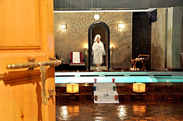 Bathroom 4, Palais Ommeyad Jacuzzi Suites & Spa, Fès