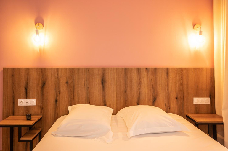 Bedroom 2, Auberge Les Oliviers, Haute-Corse