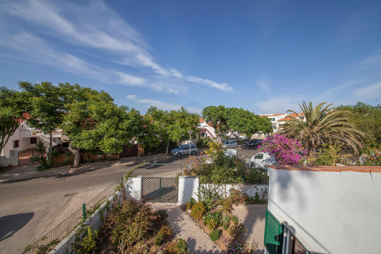Others 5, A14 - Cozy Torraltinha Apartment, Lagos