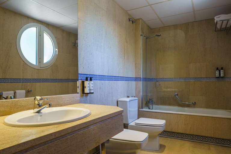 Bathroom 5, CRISOL JARDINES CORDOBA, Córdoba