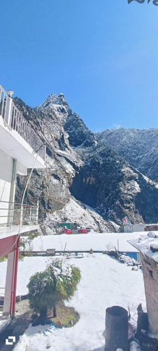 Others 5, Hotel Mansarovar, Chamoli
