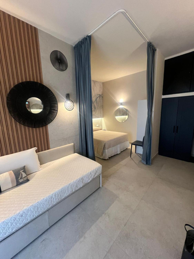 Others 4, Kyria Luxury Apartment, Messina