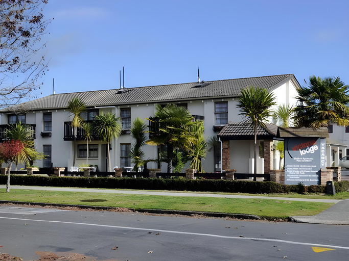 Others 5, Victoria Lodge, Rotorua