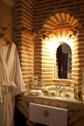 Bathroom 5, Riad Les Bougainvillers, Marrakech