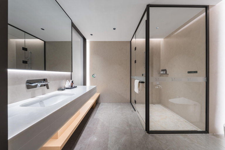 Bathroom 4, Grand Madison Hotel Xiangyang Hexin Outlets, Xiangfan