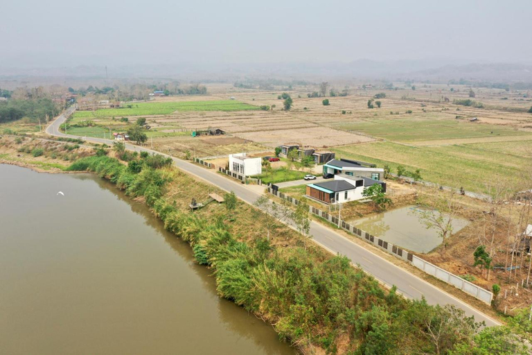 Others 4, The Rimyom Resort Phrae, Song