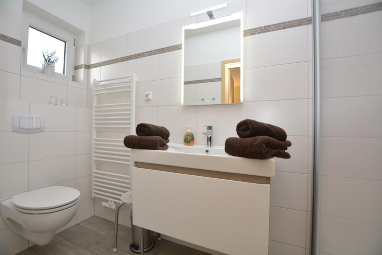 Others 4, Hotel-Pension Anjo, Dithmarschen