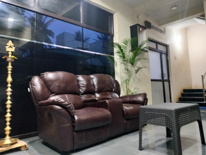 Public Area 2, Hotel Naadi Stayinn by Abedrooms, Thanjavur
