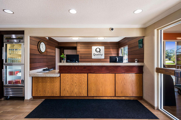 Public Area, Quality Inn & Suites Bozeman, Gallatin