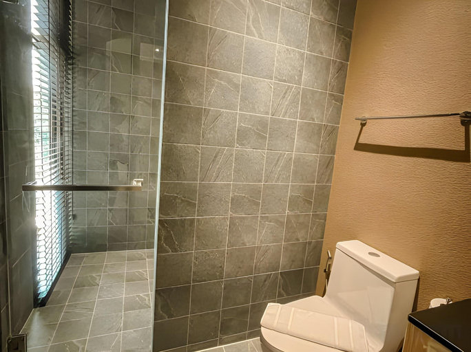 Bathroom 4, Historykan Kanchanaburi Hotel , Muang Kanchanaburi