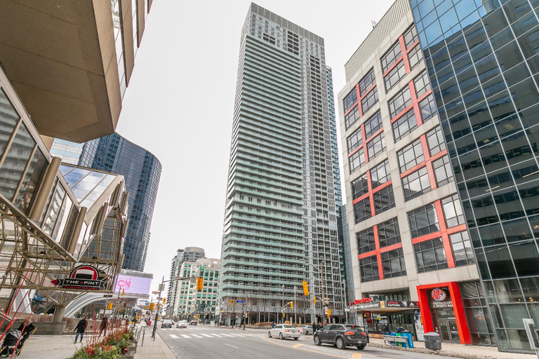 Others 5, Front Street Suites, Toronto