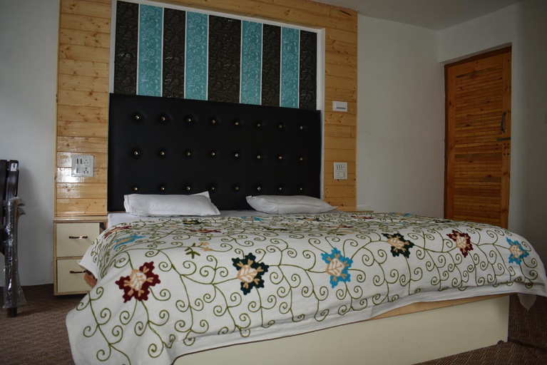 Bedroom 4, Pahalgam Galaxy, Anantnag