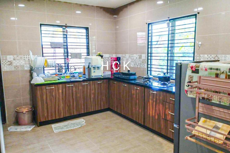 Others 3, Garden Home at Klang by HCK, Klang