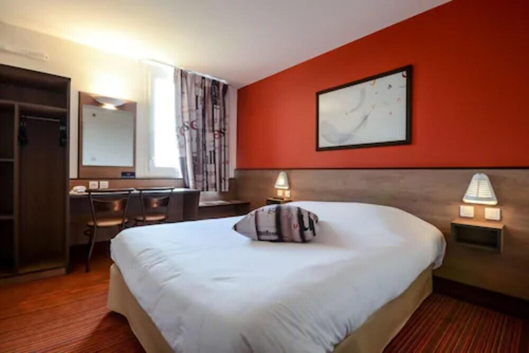 Bedroom 2, Ace Hotel Annecy, Haute-Savoie